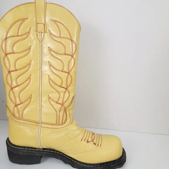 John Fluevog F-Shoes Cowboy Low Boots in Patent Yellow 9 - Picture 4 of 10